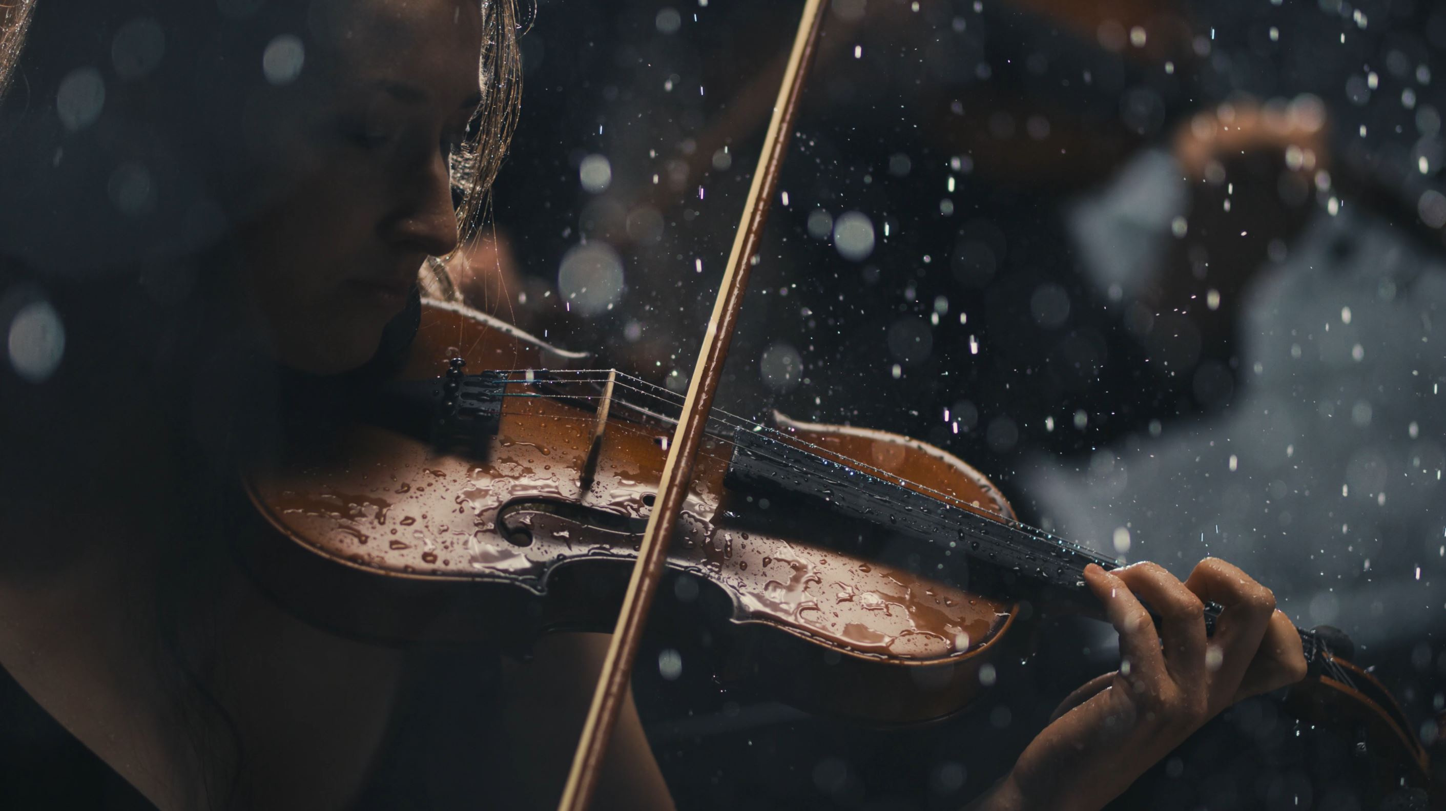 Hansgrohe &quot;Raindance Alive&quot;